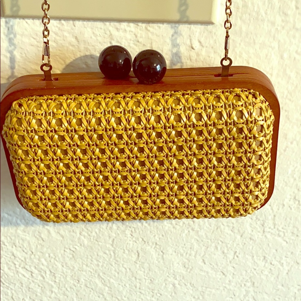 Vintage basket bag